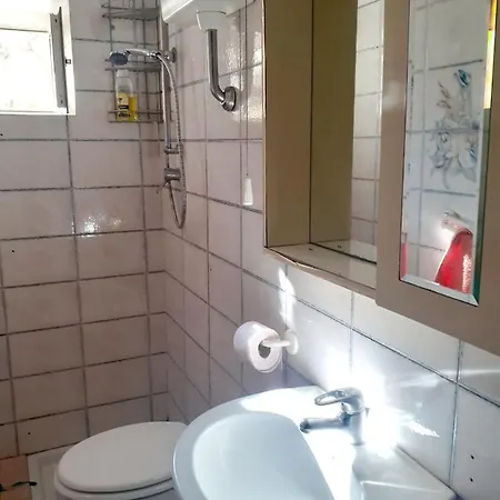 2 Bedrooms With Enclosed Garden And Wifi At Rio Διαμέρισμα