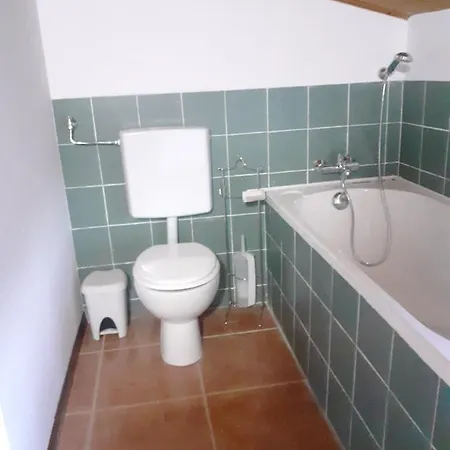 2 Bedrooms With Enclosed Garden And Wifi At Rio Διαμέρισμα Rio dellʼElba
