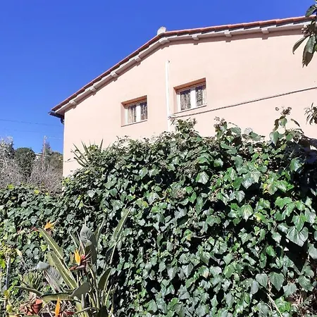2 Bedrooms With Enclosed Garden And Wifi At Rio Διαμέρισμα *